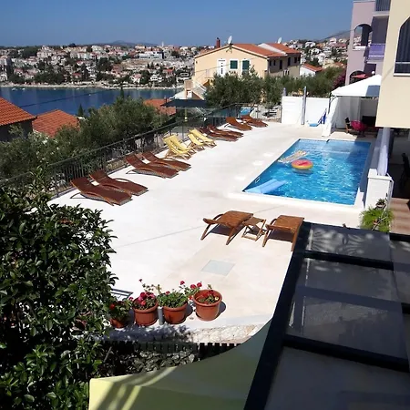 Διαμέρισμα Heated Swimming Pool, Stunning Sea View Terrace A6 *